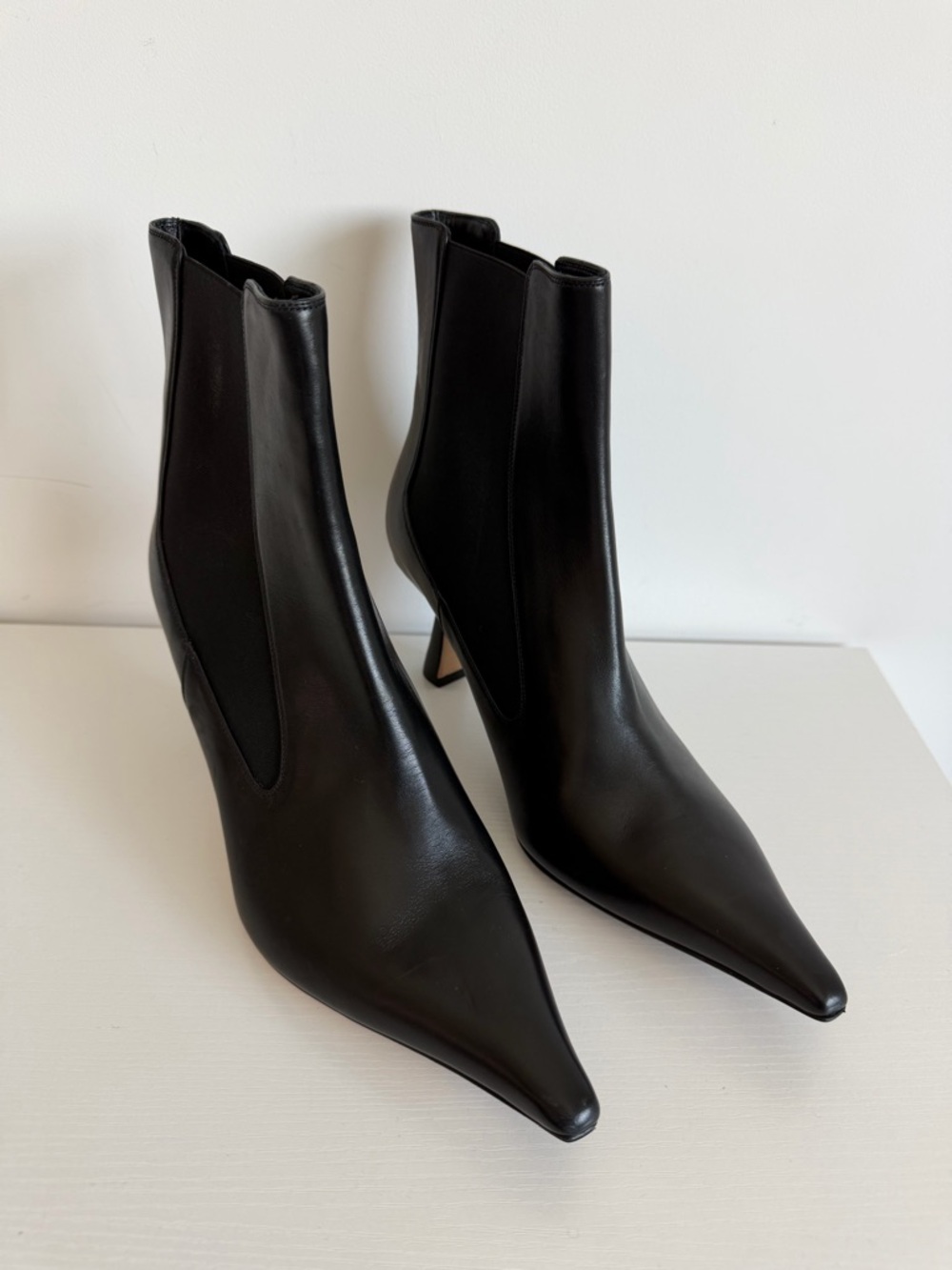 Aeyde 42 Black Leather Heeled Boots with Elastic Side - Picture 7 of 9